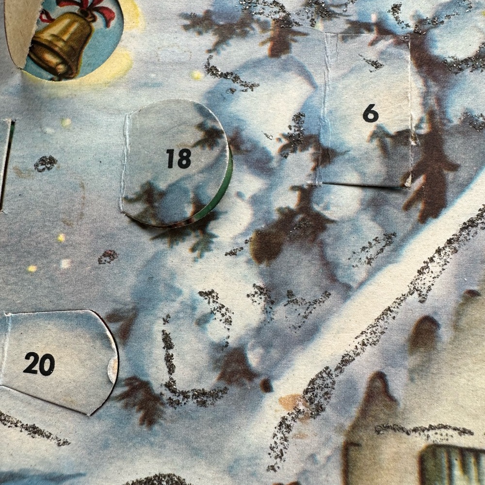 Vintage paper Christmas advent calendar - Picture 8 of 11